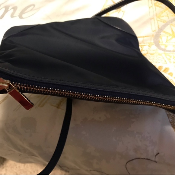 Tory Burch Nylon Crossbody / Swingpack Tote EUC - Picture 6 of 14